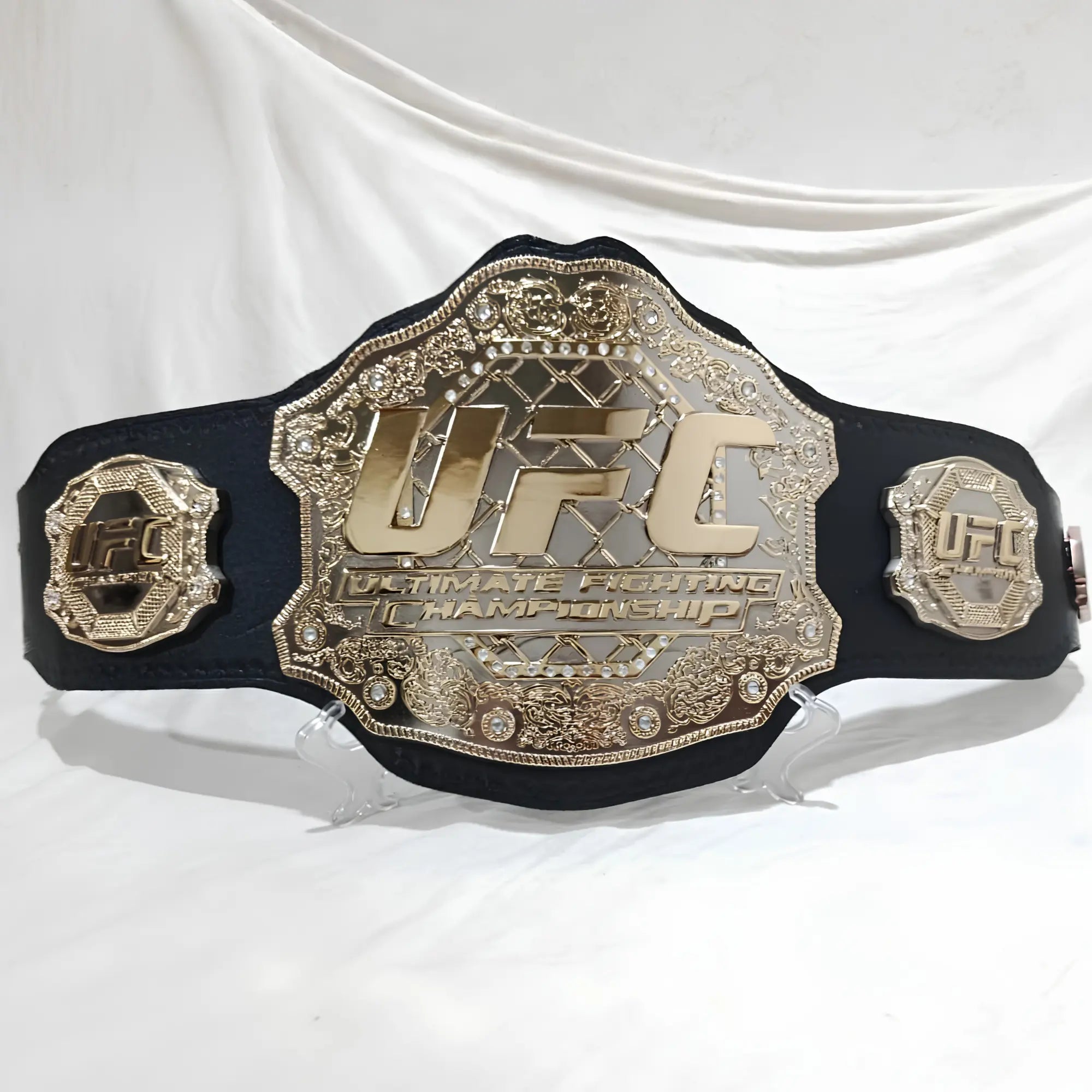 UFC Ultimate Fighting Championship Belt Replica – 6mm Brass Plates | Adult Size